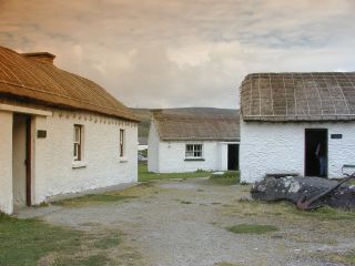 Huser im Folkmuseum von Glencolumcille